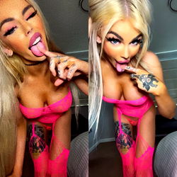 Miss Barbie VIP